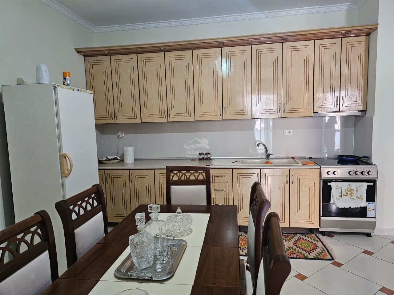 Proprietà In Affitto Nella Città Di Valona, Nel Sud Dell'Albania